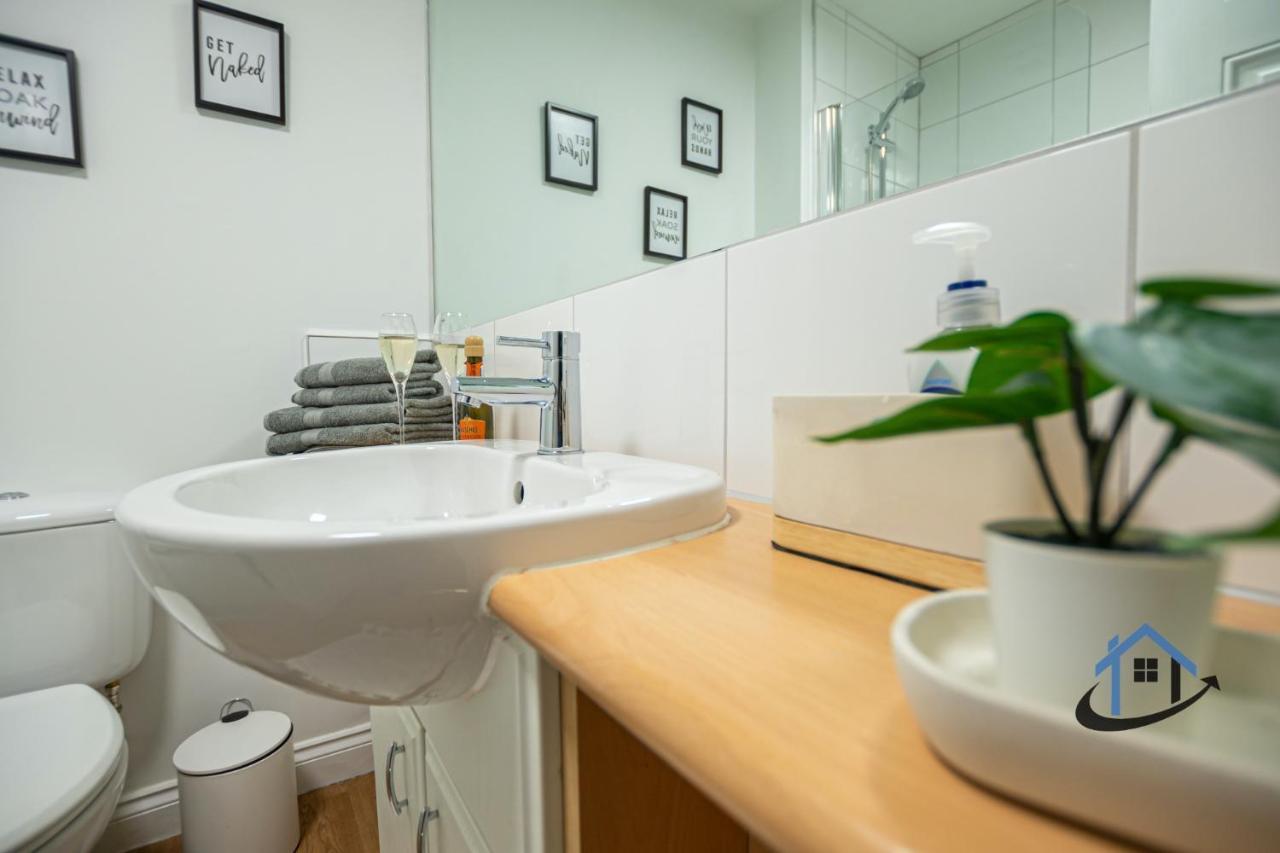 Ironside House, Thrapston King Or Twin Beds, Free Parking, Workspace, Corporates, Sleeps 8 Luaran gambar